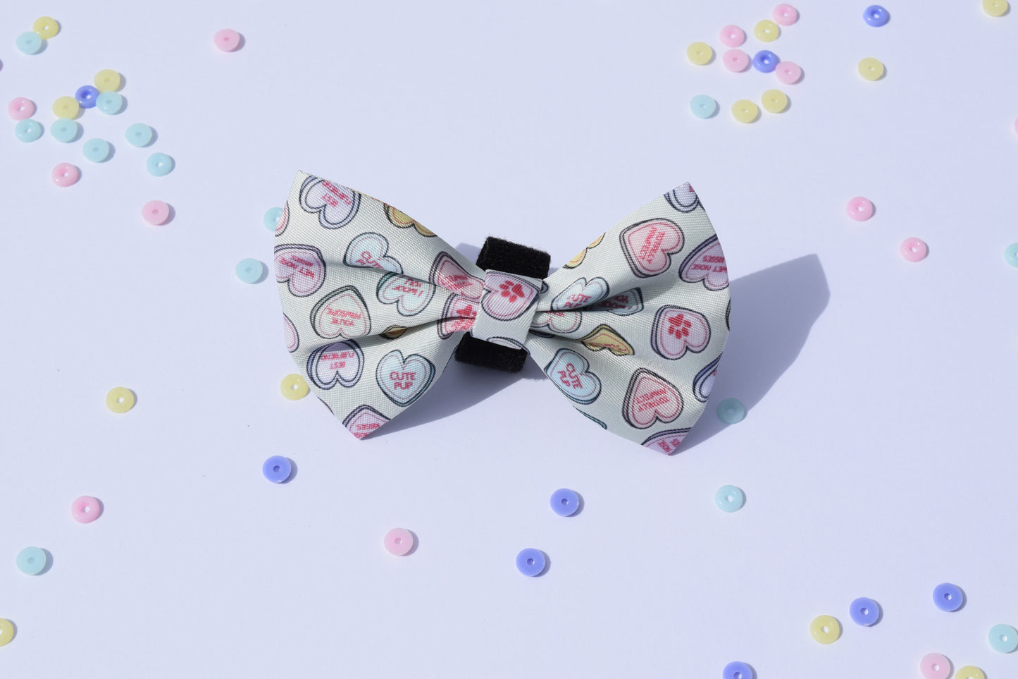 'Barks and Kisses' Bow